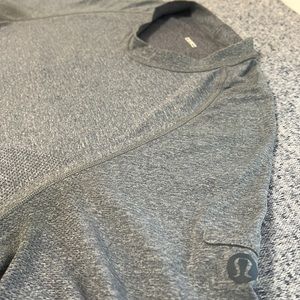 Lululemon mens metal vent tech t-shirt